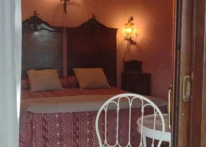 Relais La Canfora Rome